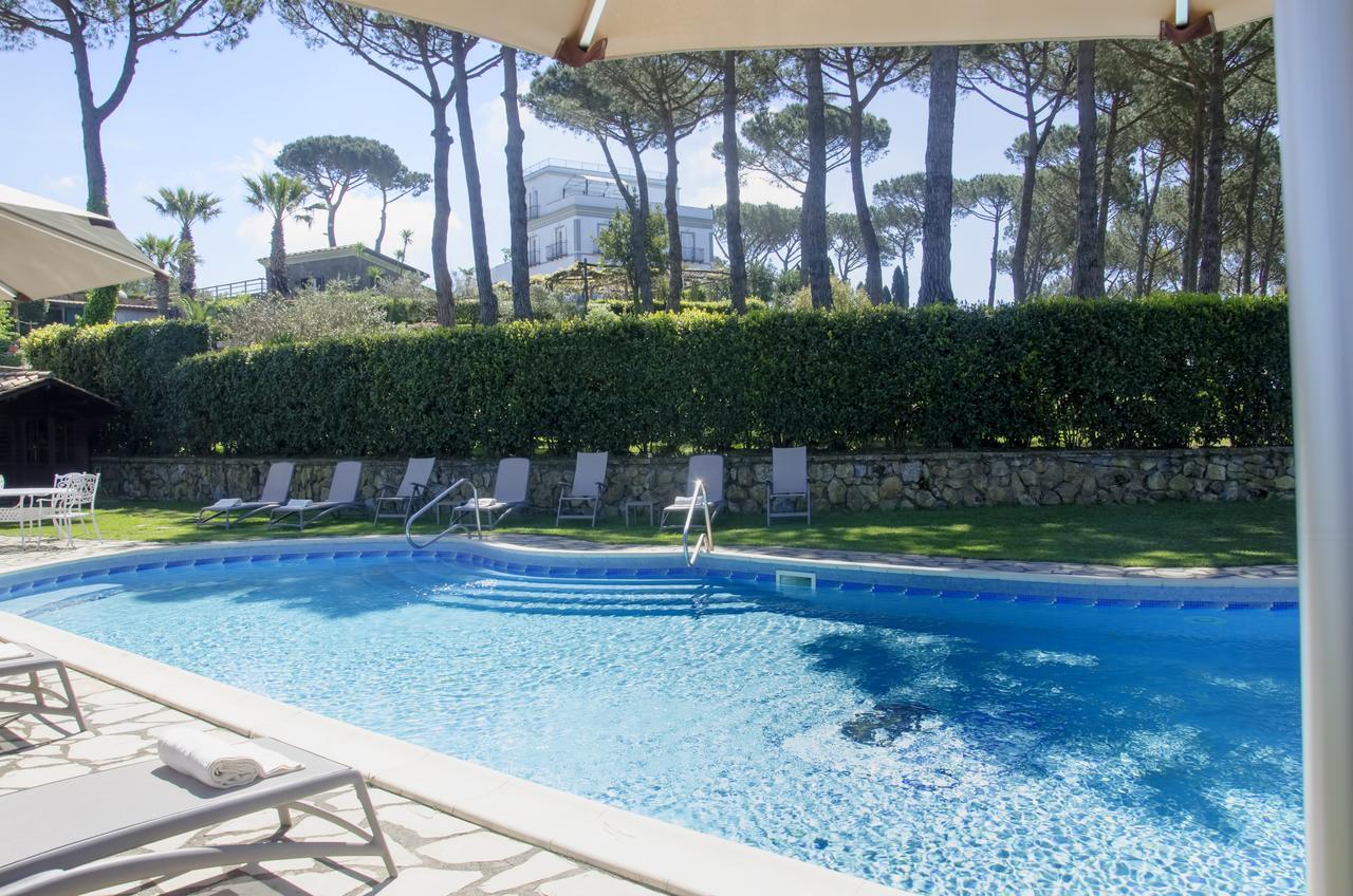 Oasi Olimpia Relais Hotel Sant'Agata sui due Golfi Exterior photo